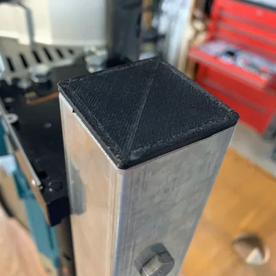 Nắp ống vuông 40mm bảo vệ và ngăn chặn vật lạ