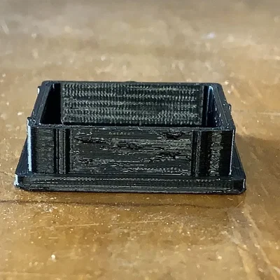 Nắp ống vuông 40mm bảo vệ và ngăn chặn vật lạ