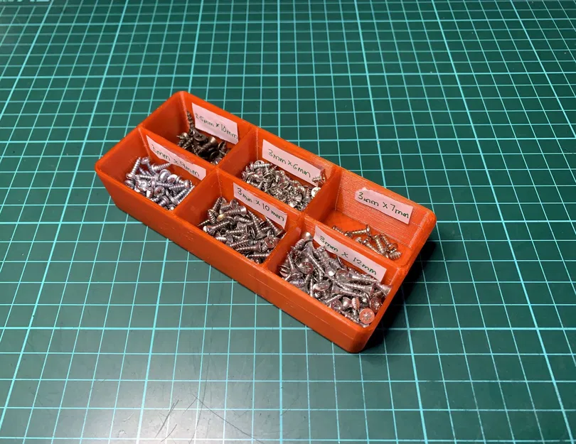 Khay đựng linh kiện nhỏ 6 ngăn - Image 1