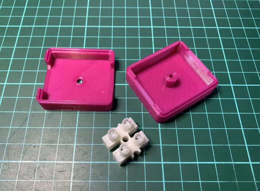 Hộp đấu nối điện hai dây tùy chỉnh - Image 1