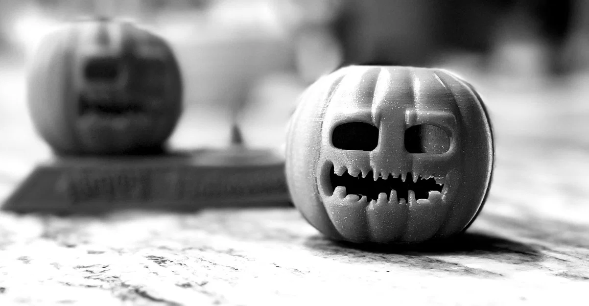 Bí ngô trang trí Halloween dễ thương và thân thiện với gia đình - Image 1
