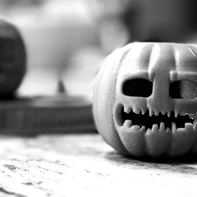 Bí ngô trang trí Halloween dễ thương và thân thiện với gia đình