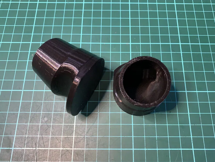 Giá đỡ an toàn cho khoang hành lý trước Tesla Model 3 2021 - Image 1