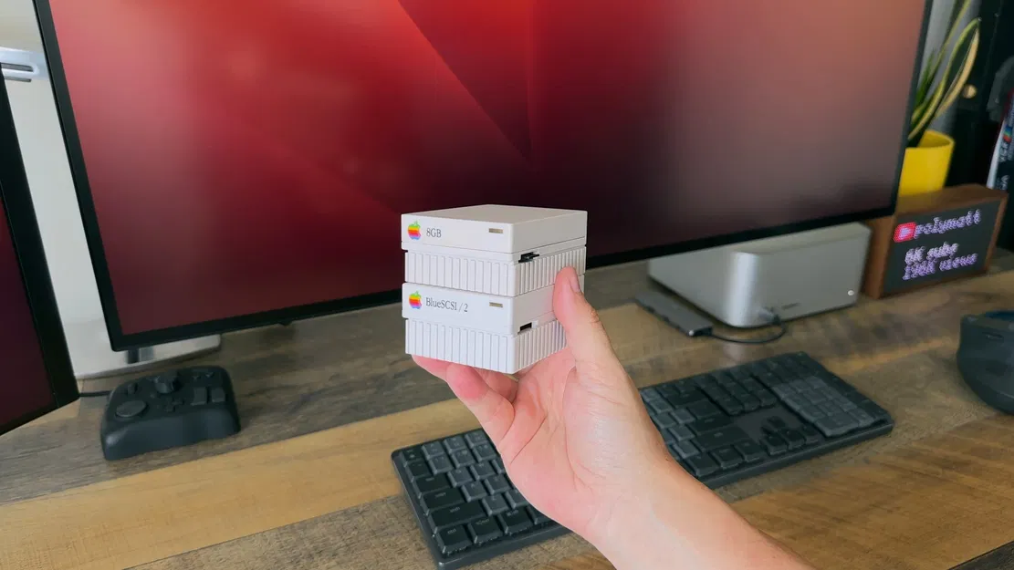 Vỏ máy BlueSCSI v2 phong cách Apple những năm 80-90 - Image 2