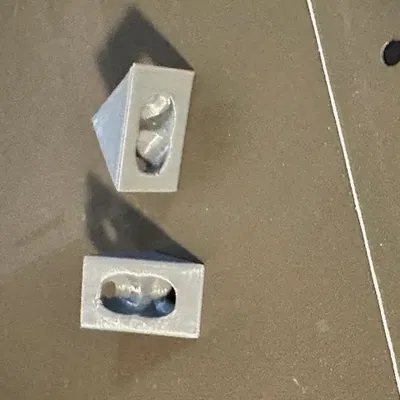 Giá đỡ góc nhỏ 16mm x 16mm x 14mm cho cửa ra vào