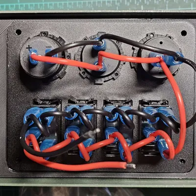 Chèn hộp đạn cho công tắc rocker Nilight 6