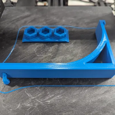 Giá đỡ kệ cho hệ thống tường tổ ong