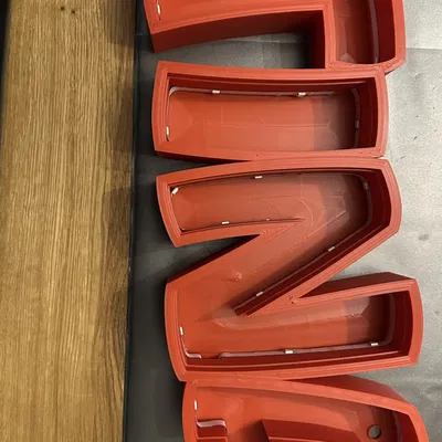 Đèn LED tên "TINA" có thể in được