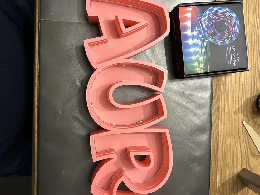 Đèn LED tên "LAURA" in 3D cho trẻ em - Image 3