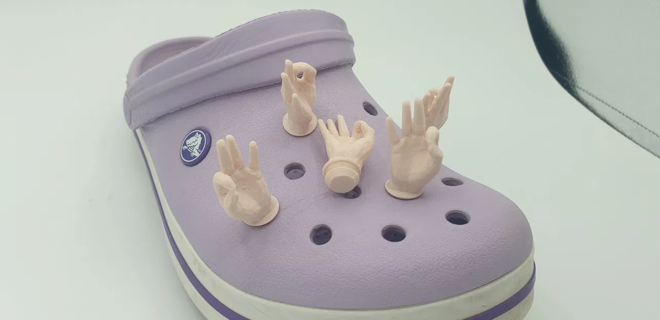 Charm hình tay OK cho giày Crocs (Full Hand) - Image 1