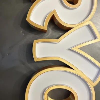 Đèn LED tên RYO - Đèn trang trí cá nhân hóa