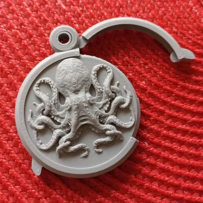 Medailon hải tặc với ngăn bí mật dành cho trẻ em