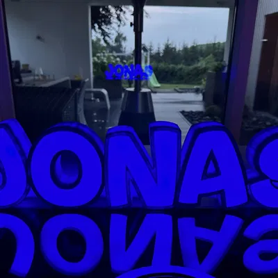 Đèn LED tên JONAS cho trẻ em