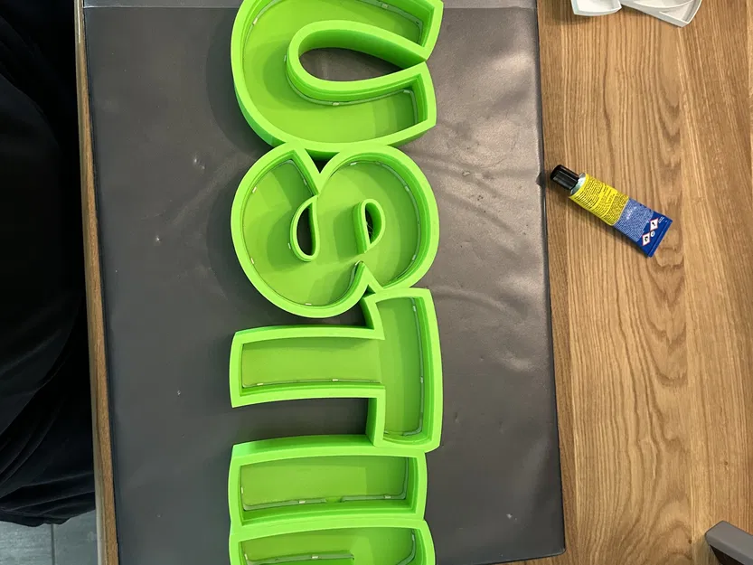 Đèn LED tên "JUSTIN" cho trẻ em - Image 4