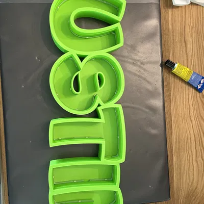 Đèn LED tên "JUSTIN" cho trẻ em