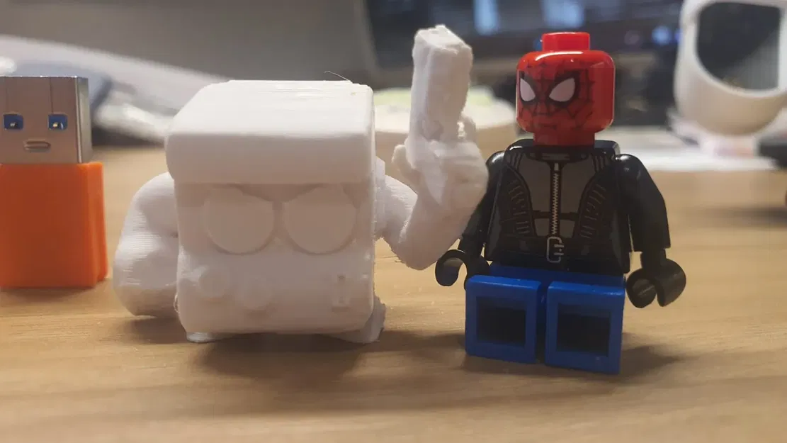 Nhân vật 8-Bit từ trò chơi Brawl Stars - Image 1