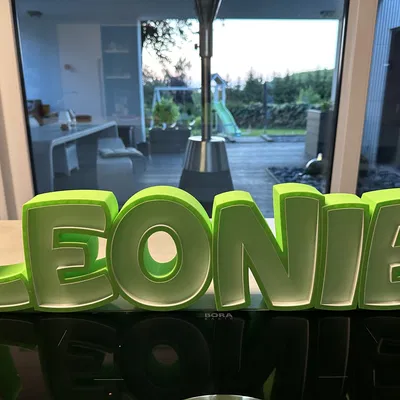 Đèn LED tên LEONIE cho trẻ em