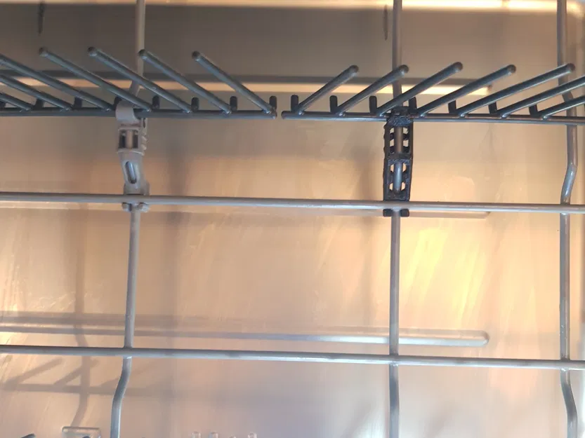 Cái kẹp chén cho máy rửa bát Bosch SMV68MX04E - Image 1