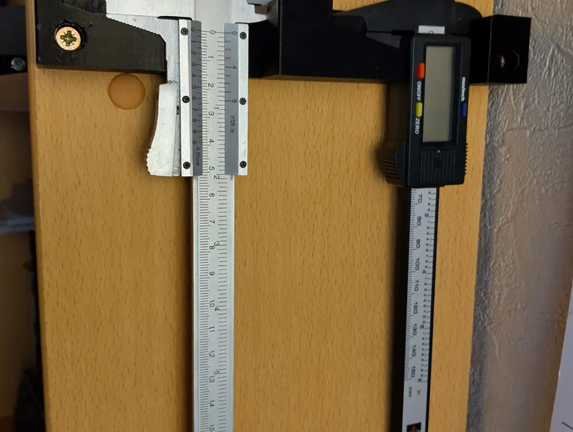 Giá đỡ tường cho 2 thước cặp Messschieber - Image 1