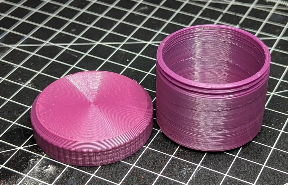 Bình tròn nhỏ với bề mặt gờ sóng - Image 2