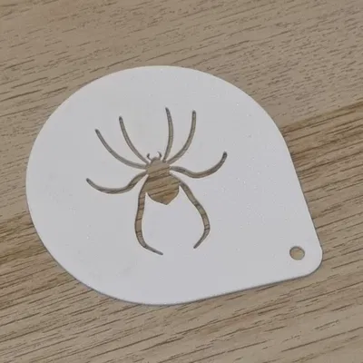 Mẫu trang trí hình nhện cho cà phê