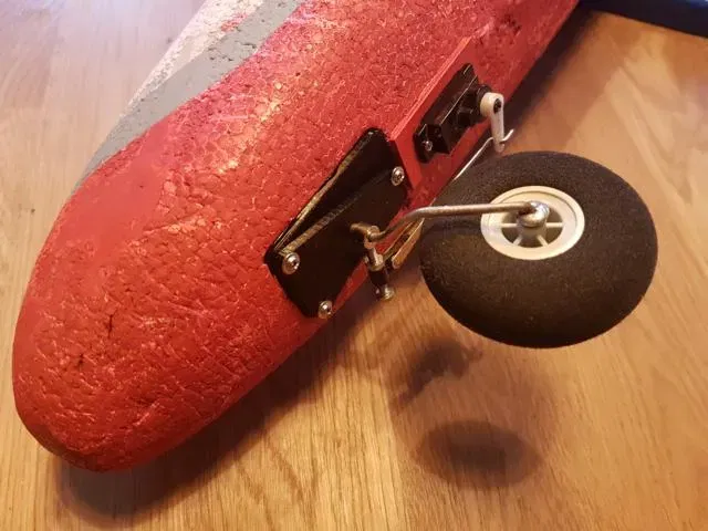 Giá đỡ hai mảnh cho bánh lái trước Multiplex Twinstar - Image 2