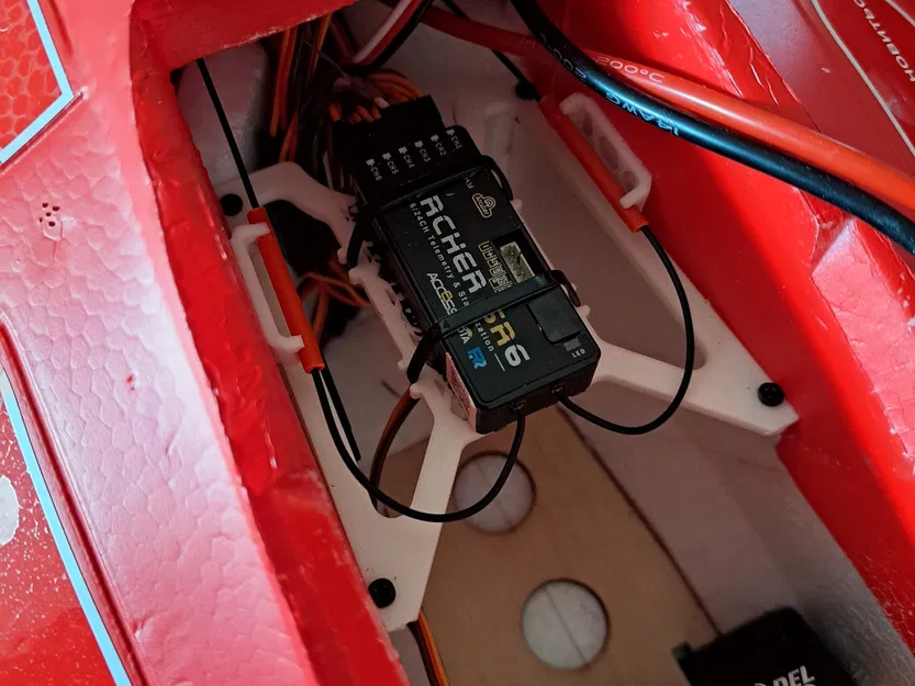 Bảng gắn receiver cho Yak-130 70mm từ Freewing - Image 2