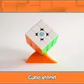 Giá đỡ Rubik's cube nhỏ cho bé trai với thiết kế góc cạnh - Thumbnail 1