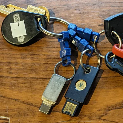 Khóa móc chìa khóa tiện lợi với khả năng ngắt kết nối nhanh