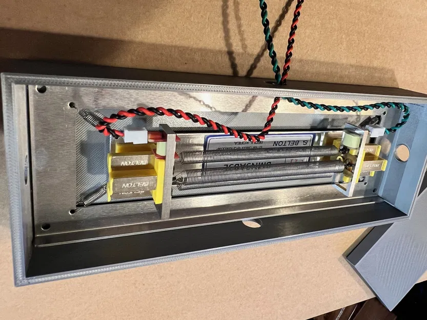 Hộp reverberation lò xo Erica Synths Black Spring - Image 3