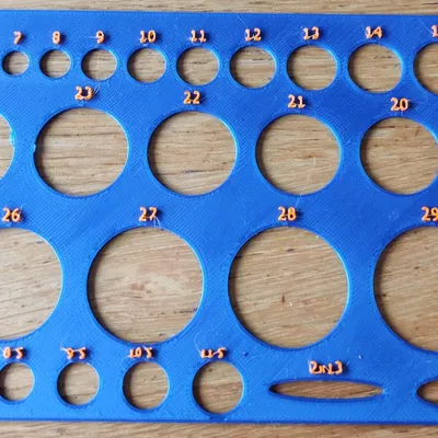 Mẫu template vẽ hình tròn với 2 màu sắc khác nhau