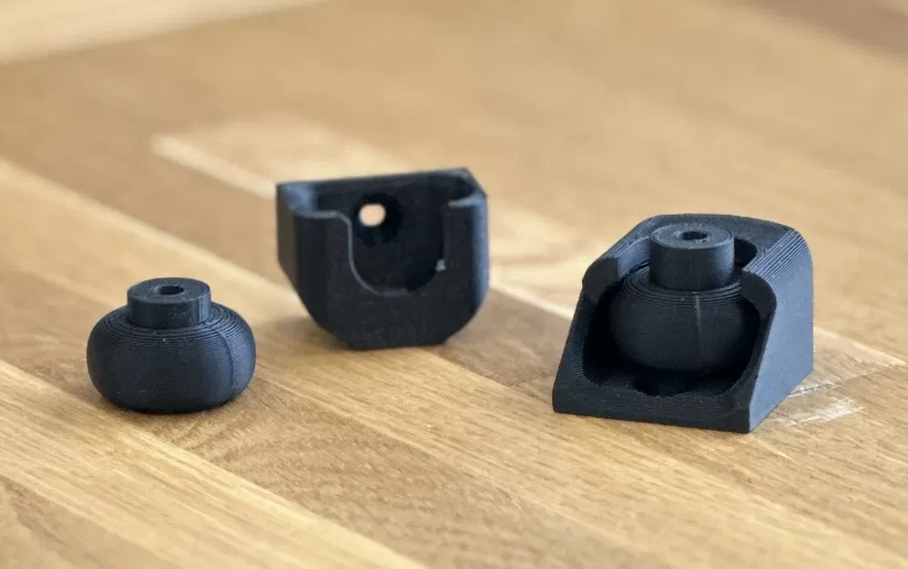 C connector treo nhỏ gọn và dễ sử dụng - Image 3