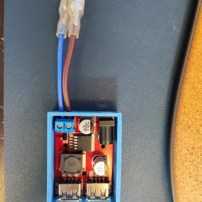 Vỏ cho bộ sạc USB đôi từ Bastelgarage