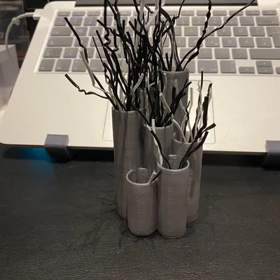 Giá đỡ dây cáp đa năng cho bàn làm việc