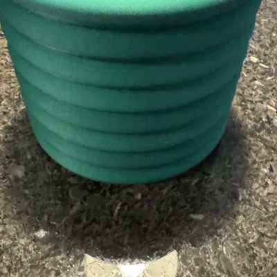 Chậu cây với hệ thống thoát nước