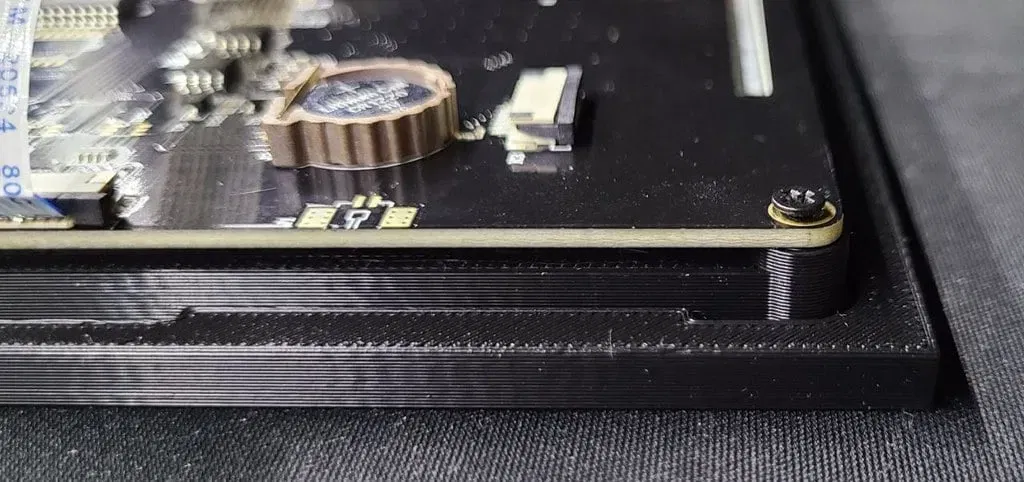 Khung và chèn Nextion 7" thiết kế âm tường - Image 8