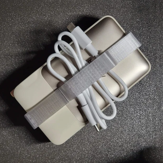 Kẹp cáp cho pin sạc Anker 733 - Image 1