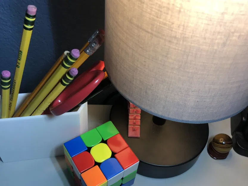 Giá đỡ bút chì và bút bi đa năng tùy chỉnh kích thước - Image 1