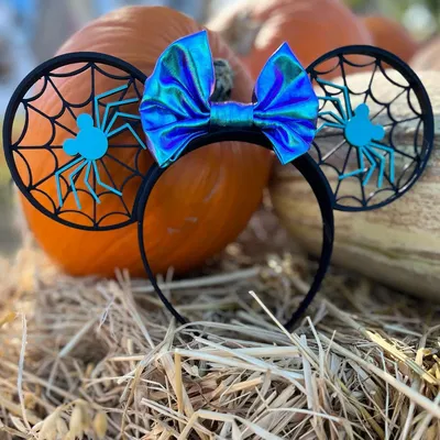 Tai nghe Disney Halloween hình nhện với hình dáng Mickey
