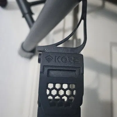 Giá treo thắt lưng Kore