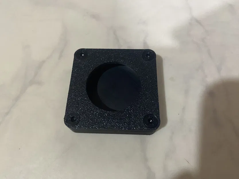 Vỏ bảo vệ AirTag cho hộp Peli 1510 - Image 6