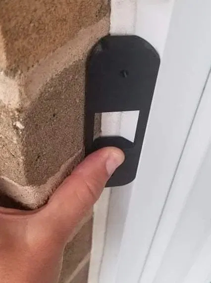 Giá đỡ chuông cửa Hikvision DS-HD1 - Image 5