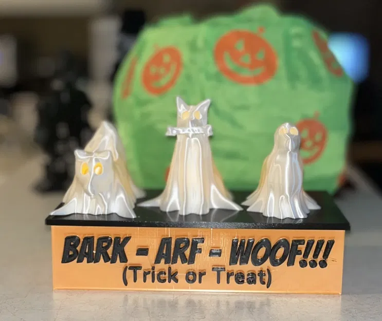 Giá đỡ ánh sáng LED cho bộ ba chó ma Halloween - Image 1