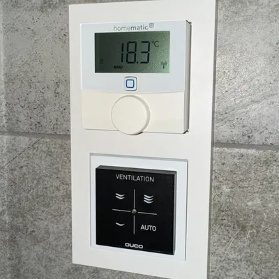 Bộ điều hợp từ xa Duco cho hệ thống GIRA 55