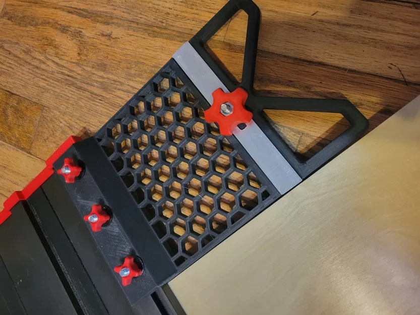 Công cụ vuông định vị cho máy cắt đường ray Ridgid 18v - Image 1