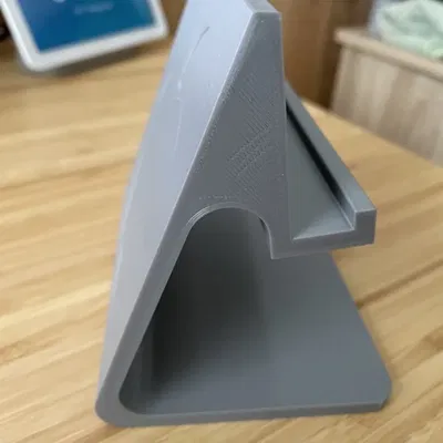 Giá đỡ iPad thiết kế giống iMac