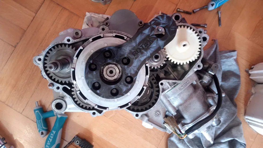 Công cụ hỗ trợ siết chặt đai ốc ly hợp cho động cơ ROTAX 123 - Image 6