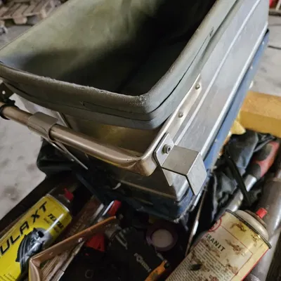 Thay thế tay cầm hộp thu hoạch trái cây bị hỏng