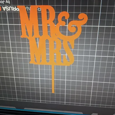 Nhân vật bánh cưới Mr. và Mrs. trang trí bàn tiệc