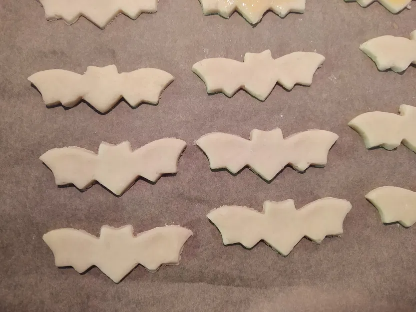 Cutter bánh quy Halloween hình dơi, bí ngô và ma - Image 4
